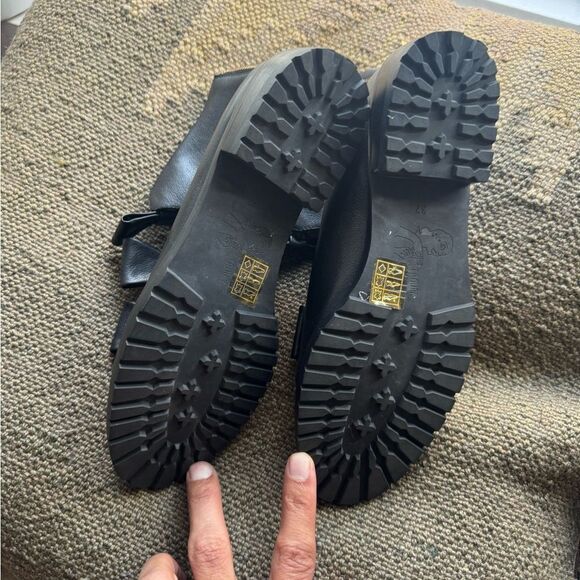 F-troupe Katherine Bow Leather Bootie - 37 (6.5 US) - Picture 4 of 5